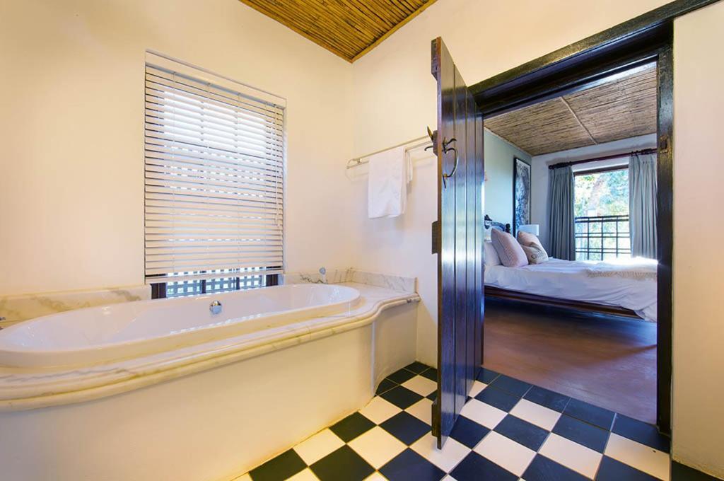 Bartinney Private Cellar Banhoek สเตลเลนบอช ภายนอก รูปภาพ